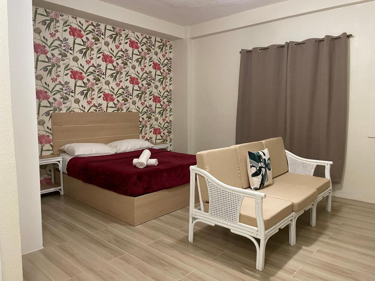 Hotel Red Knight Gardens Davao Exterior foto