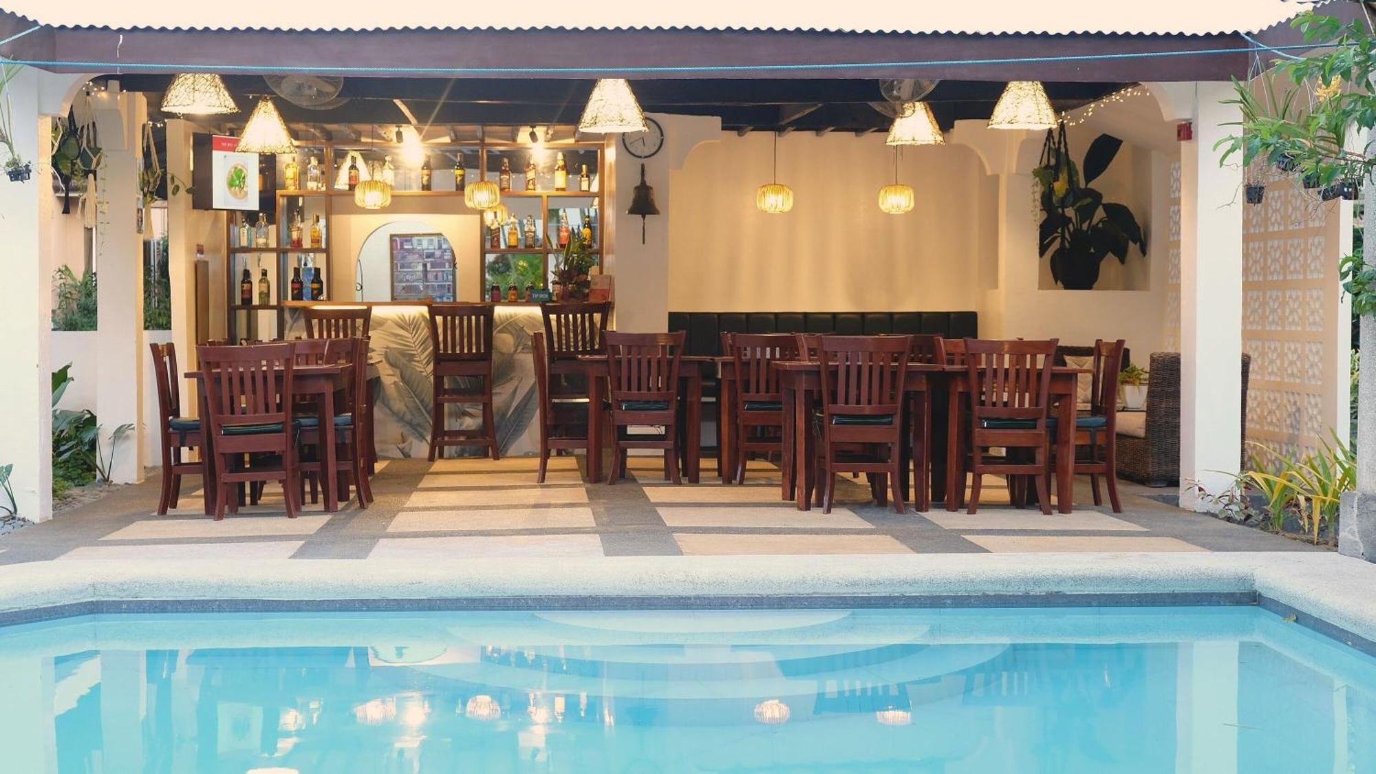 Hotel Red Knight Gardens Davao Exterior foto