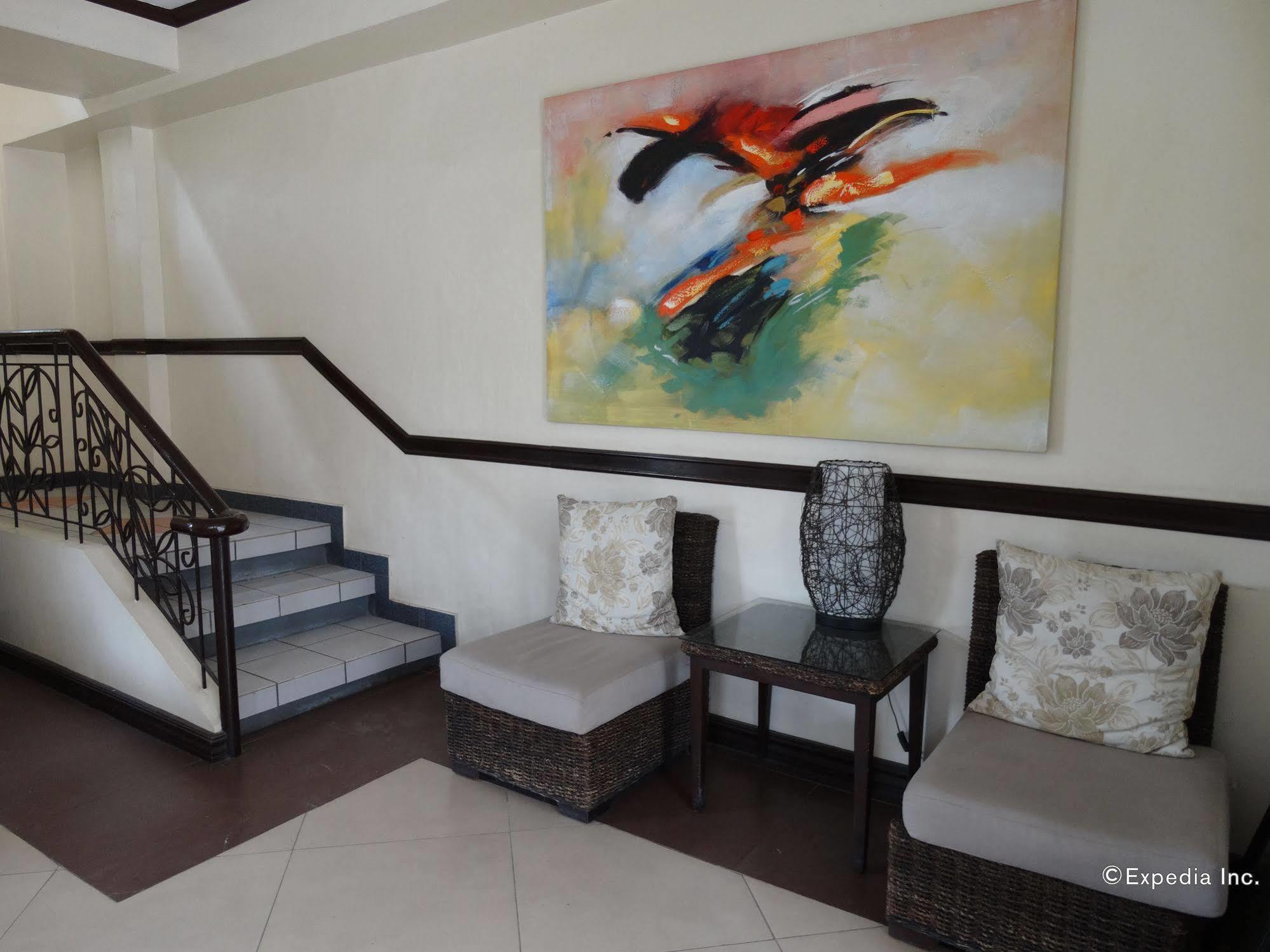 Hotel Red Knight Gardens Davao Exterior foto